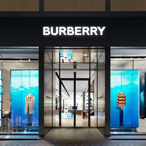 Burberry store online